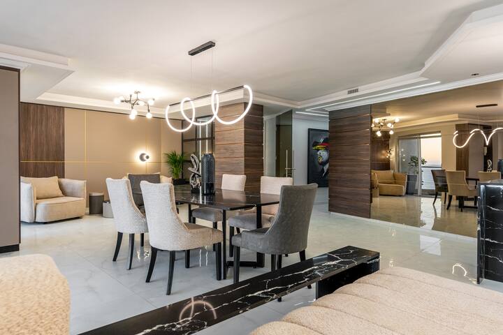 Luxury 4 bedroom penthouse gallery image 5