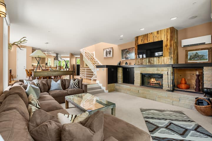 Amazing Ski-in/ski-out Fully Renovated Condo - Aspen, CO