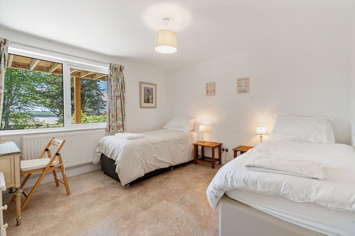 ห้องนอน 2 Pen Wethers, Rock, Cornwall, PL27 6LD