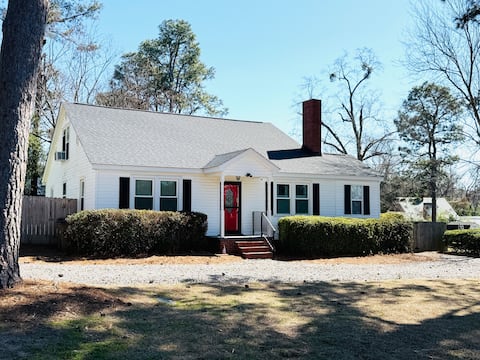 2 Homes Next Door, Lots of Space and Entertainment