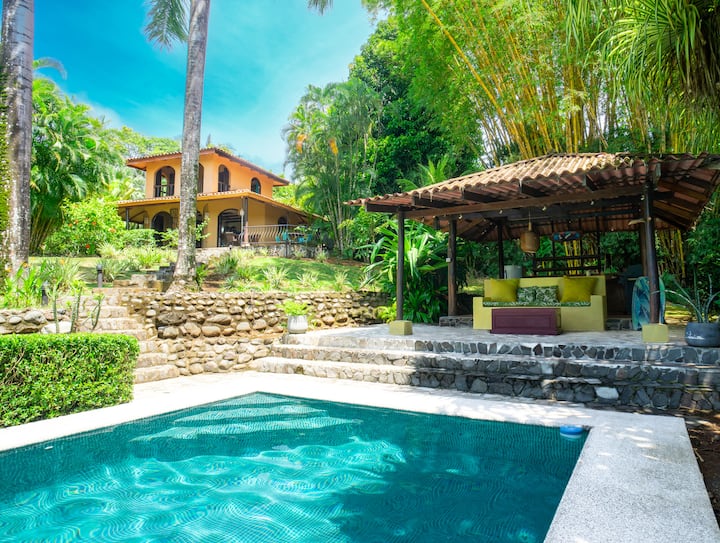 Casa Paraiso - Tropical Getaway Close To Beach - Costa Rica