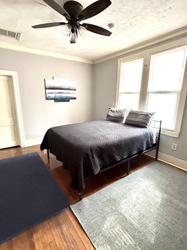 غرفة النوم 1