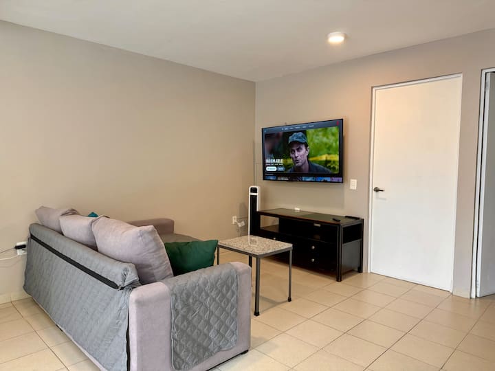 Bonito Departamento Planta Alta - Ecatepec de Morelos