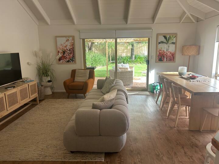 One Palm Beach House - Dunsborough