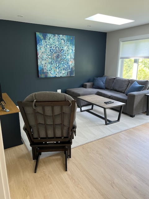 Popular Airbnb listing: Private, Modern Cape Cod Loft in Cossit Heights