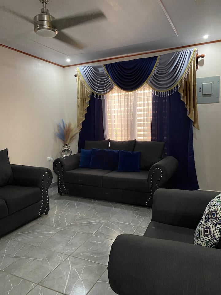 5ferry/l&s House/ & Apts Rentals - Honduras