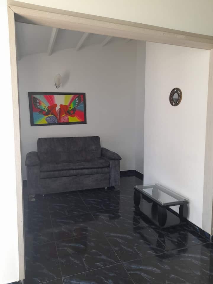 Confortable Casa El Limonar Con Aire Acondicionado - Cartago - Colombia