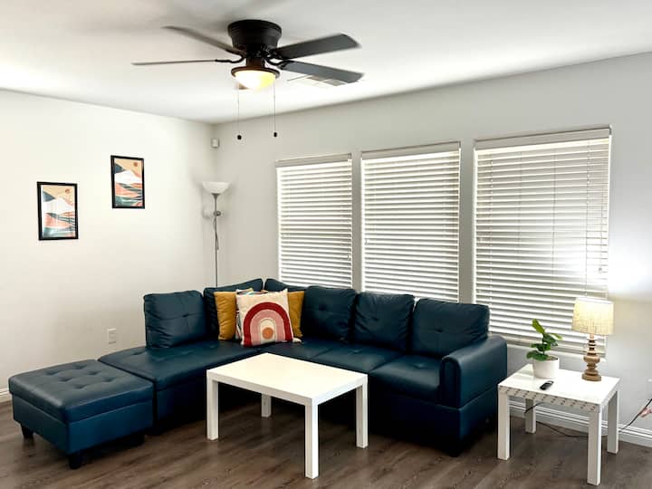 3209 Mountains  Around  3bedroom Home Free Parking - North Las Vegas, NV