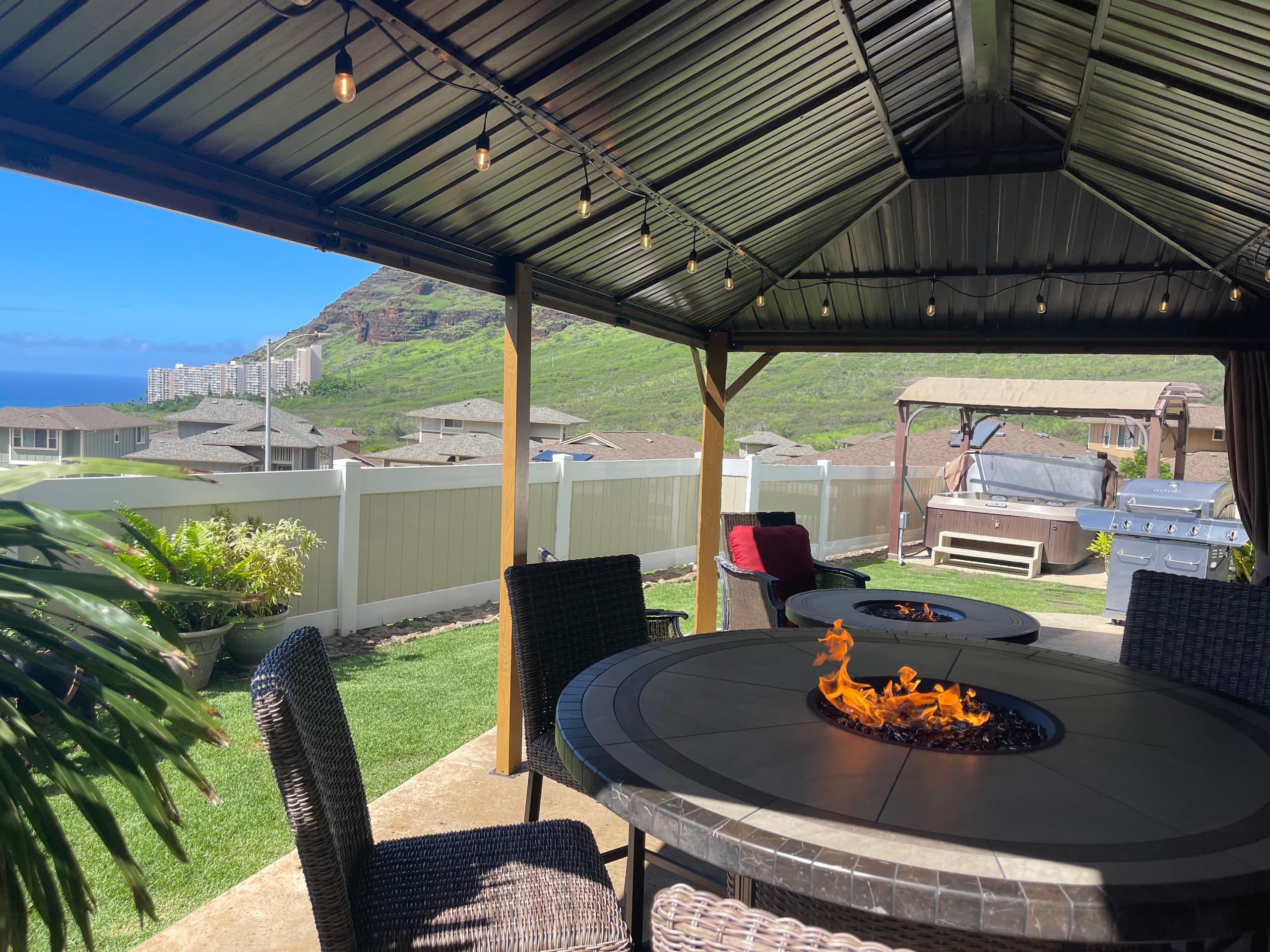Home in Waianae · ★4.97 · 3 bedrooms · 5 beds · 2.5 private baths - Image 57