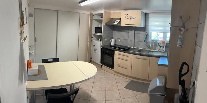Studio Dans Maison Près Aéroport Cdgaulle Disney - Villeparisis