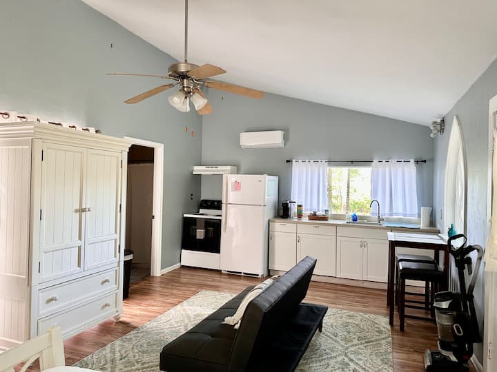 Guesthouse - Studio In The Woods - Lake Iamonia, FL