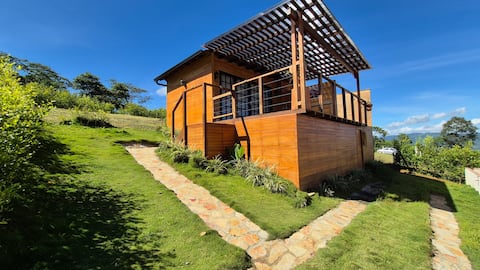 Popular Airbnb listing: Charming Cabin with Jacuzzi and Breakfast included in Curití