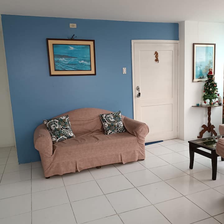 Departamento En Condominio Con Piscina - Crucita