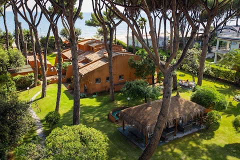 Villa Duna with access to the sea at Terracina and Sperlonga