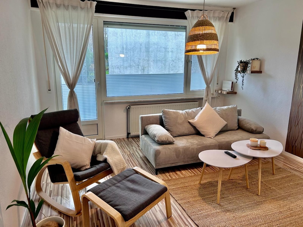 Top Airbnb: Modern quiet apartment Bochum connected en Wattenscheid