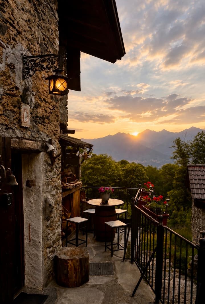 Forest House 
Lac De Côme
In The Heights Of Lake - Colico
