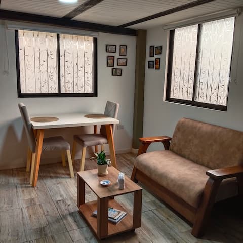 Top Airbnb: Centrally located apartment, ideal for work trips in Santa Rosa De Cabal
