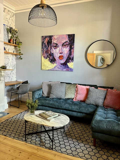 Top Airbnb: Fitzroy Botanica in Fitzroy
