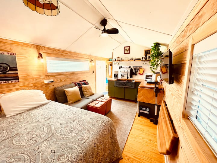 Cabaña pequeña estilo estudio