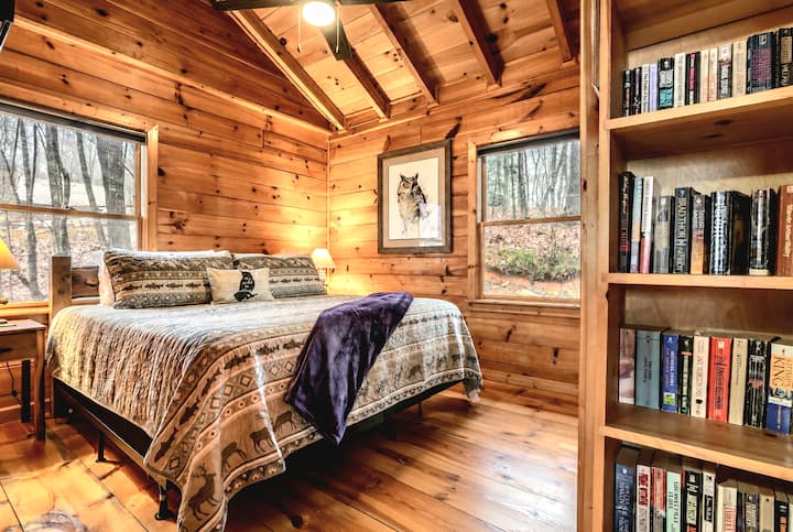 Log Cabin; with breathtaking Blue Ridge Mountain and Appalachian valley views, the mountain range can be seen from almost every room in the cabin. There is very little development across the mountain, providing unobstructed sunrise & sunset views