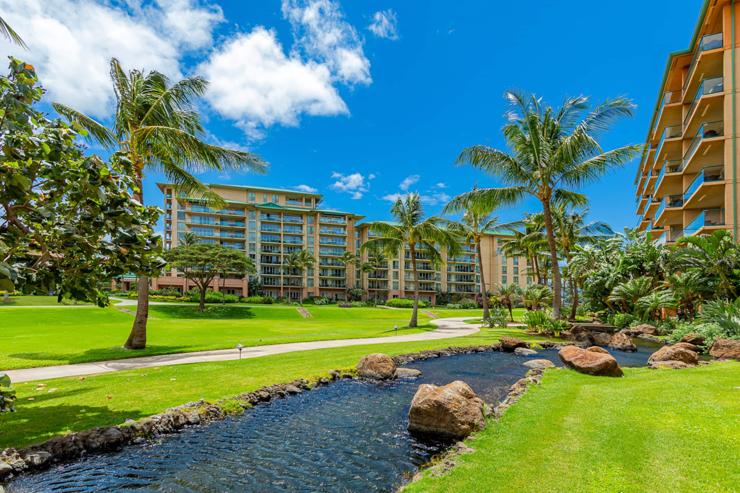 Condo in Lahaina · ★4.86 · 1 bedroom · 2 beds · 1 bath - Image 54