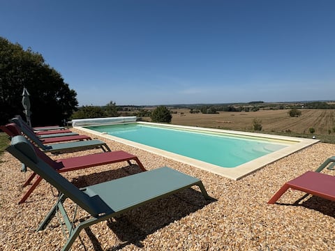 Beautiful farm with views and heated pool