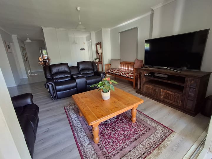 3 Bdr | Spacious | Wine Valley | Family Fun - Stellenbosch
