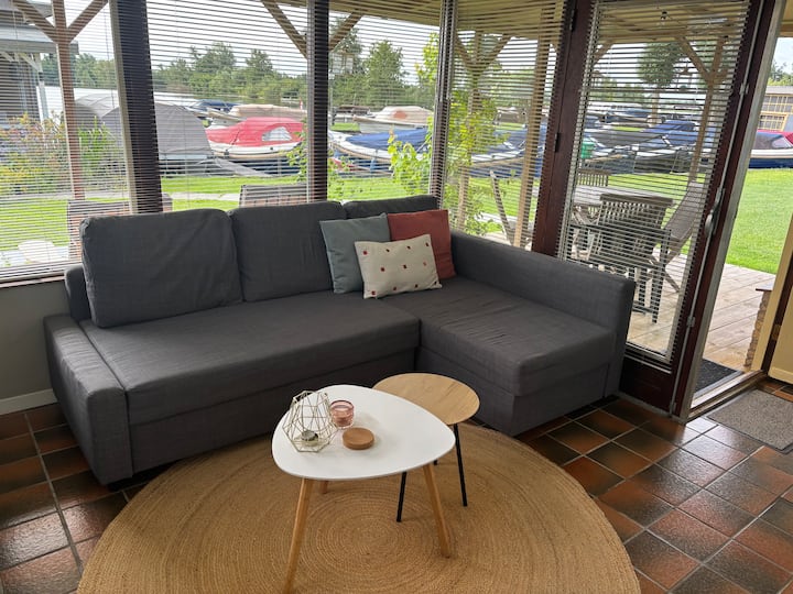 Prachtig Huisje Aan Het Water Met Veranda - Bodegraven