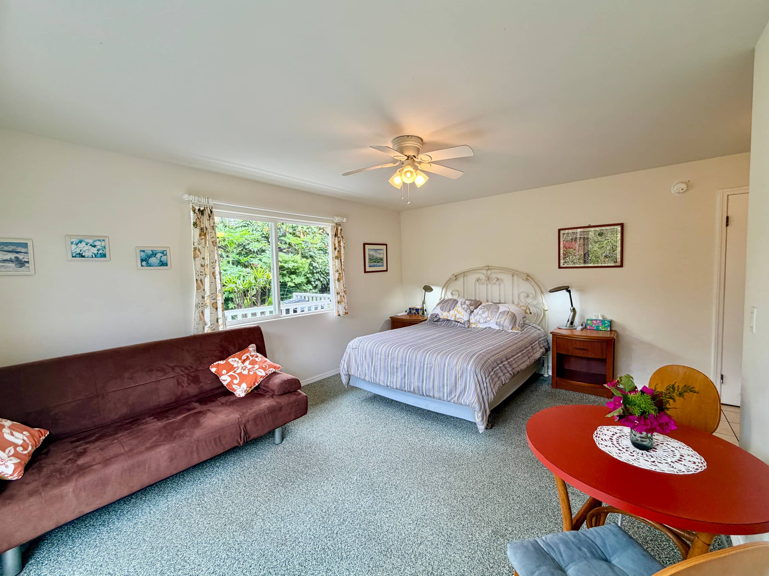 Home in Kailua-Kona · ★4.75 · 1 bedroom · 2 beds · 1 private bath - Image 7