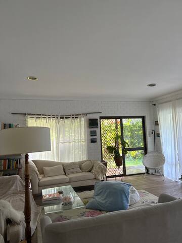 Nadine Abensur’s The art house mullumbimby gallery image 4