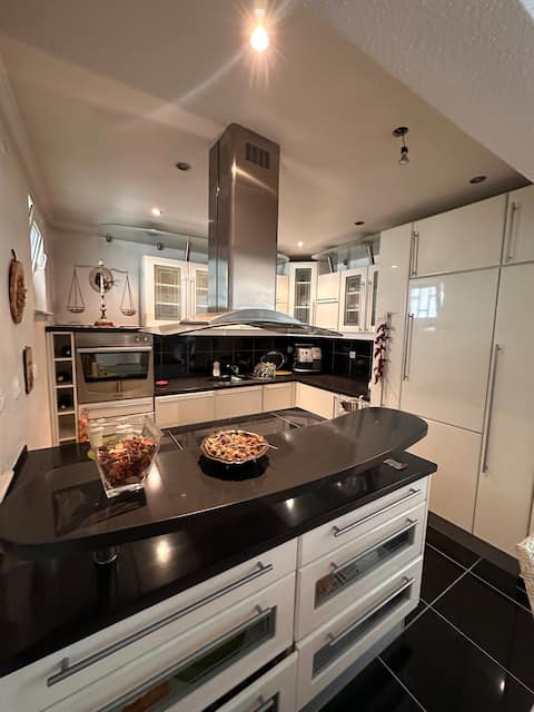 Stan na dan u centru Konjica