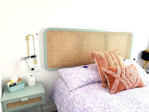 Charming garden villa a short walk from the beach