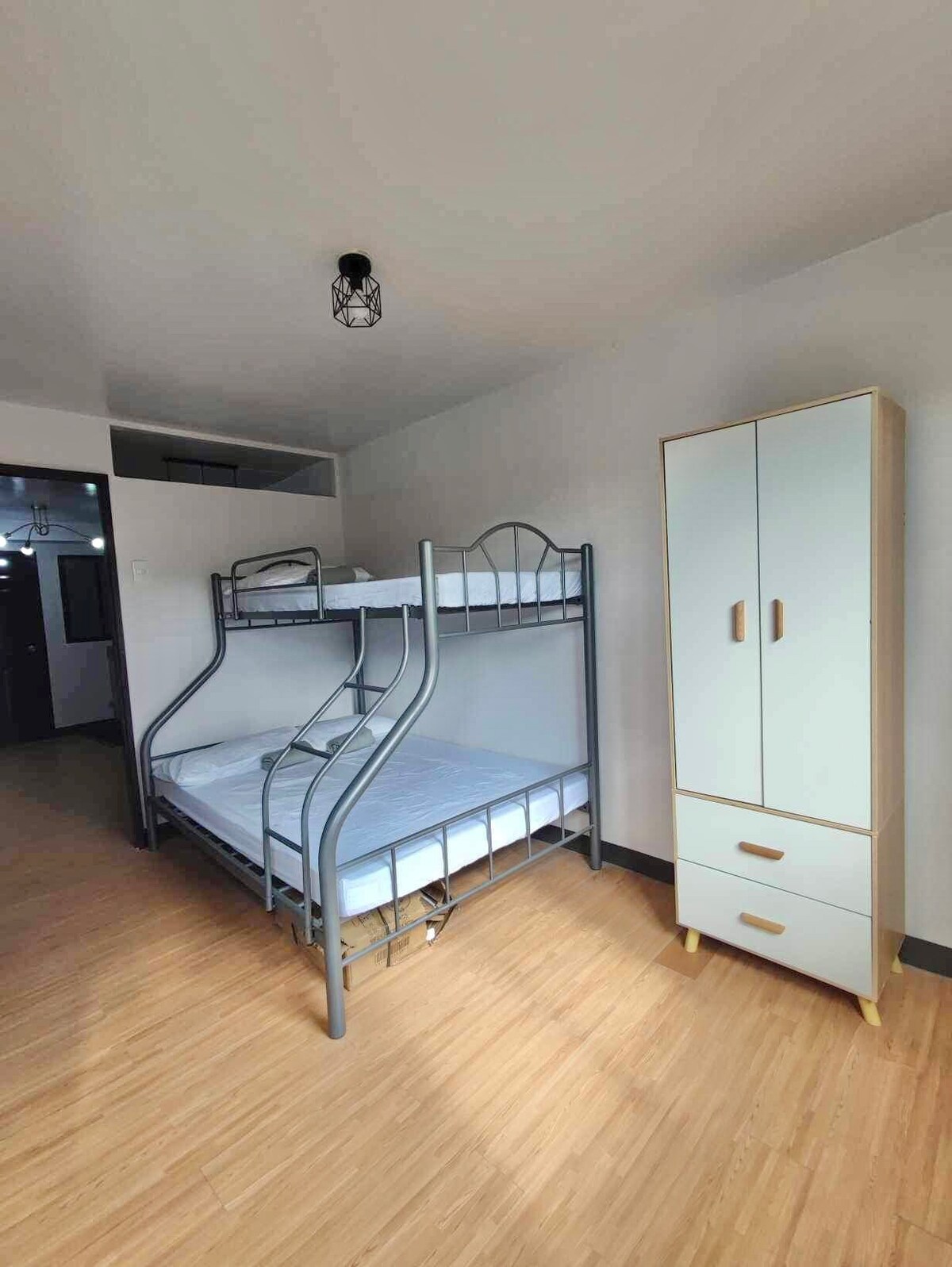 غرفة النوم 1