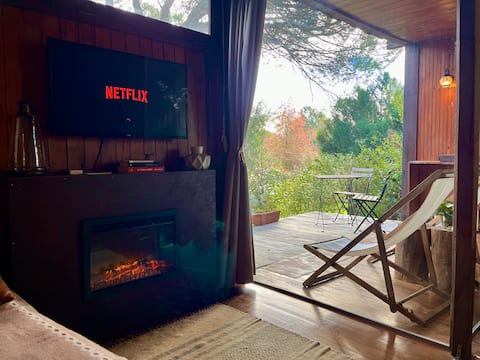 Pine Lodge - direct train to Porto