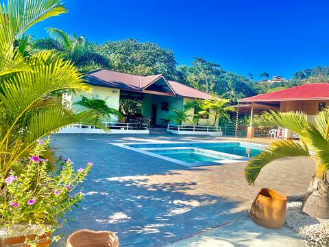 Villa Palmeras Jarabacoa/ 30 guest