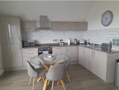 Popular Airbnb listing: Frontline Beach Apartment - Fantastic Views ! in Tyne & Wear