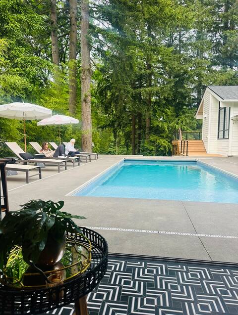 The blueberry villa spa & heated pool