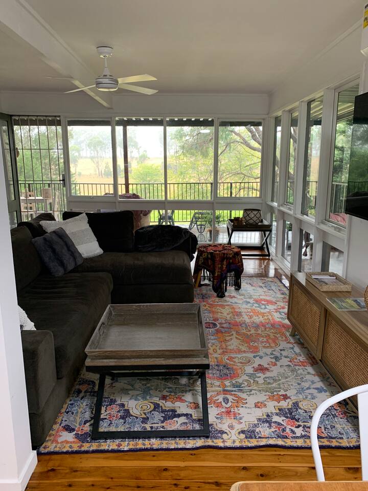 Private Rural Retreat With Bush Views! - Sydney
