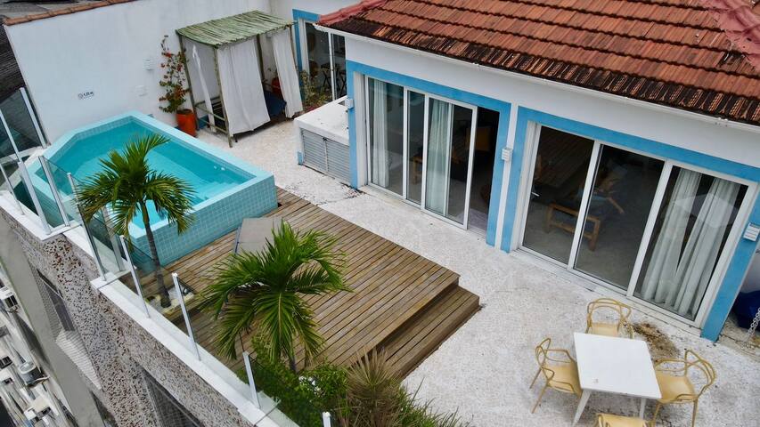 230 m2 rooftop em Copacabana com piscina privativa