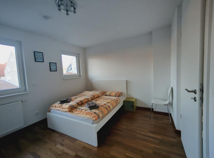 საძინებელი 1