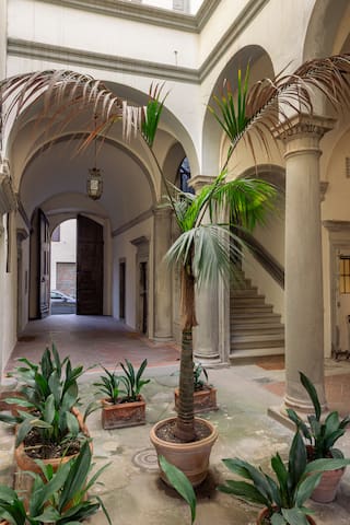 Residenze d’epoca Palazzo Centro storico+ garage