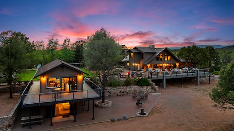 Private 5-Acre Retreat w/ Pickleball & Hot Tub