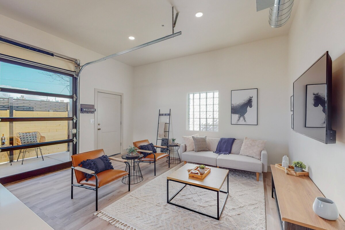 Photo inspiration: Picture Idea: Nob Hill Luxury Condo 2 Bed 2 Bath