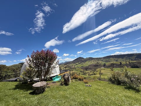 Successful Airbnb property: Domo Alborada in Guatavita