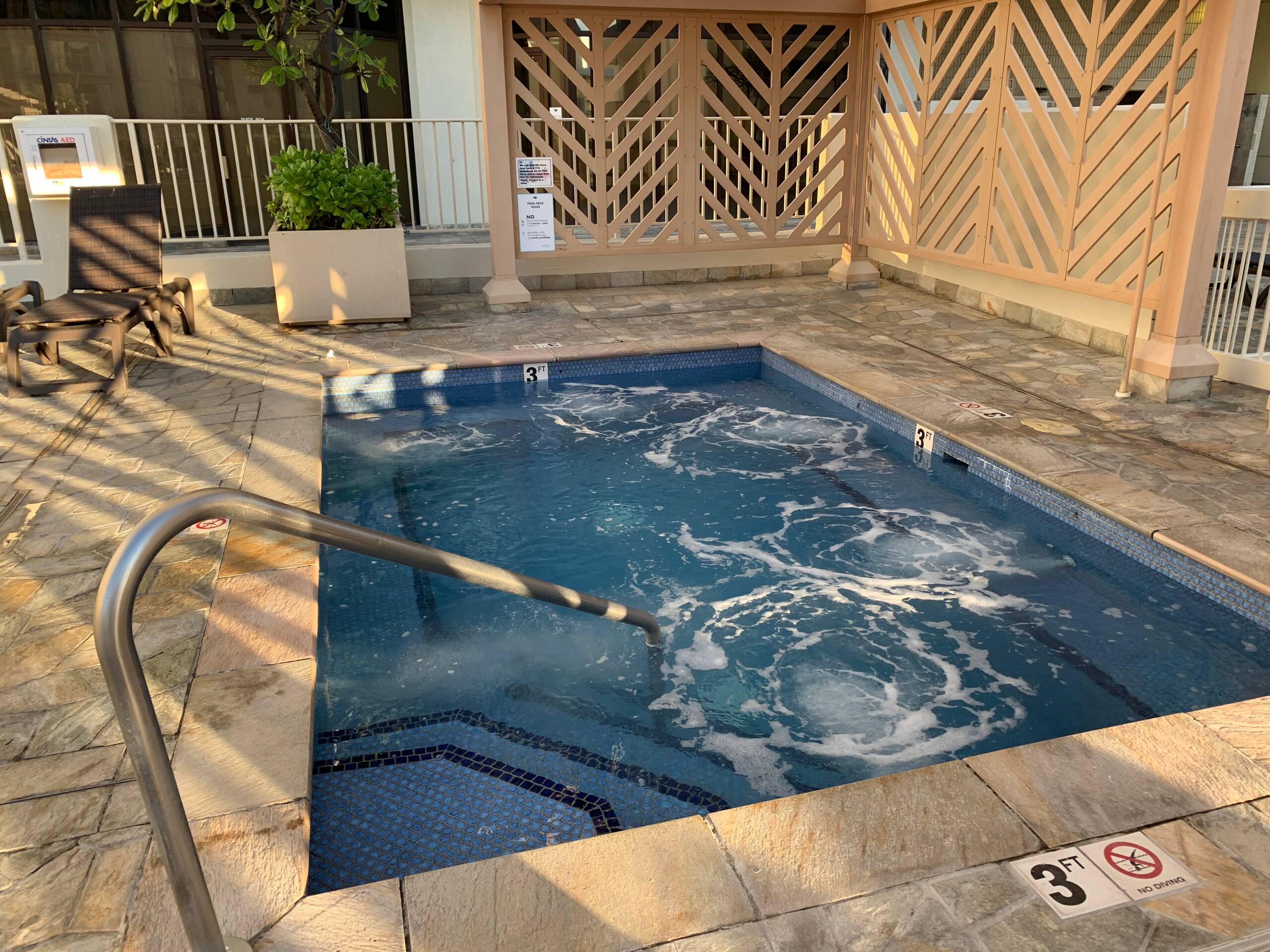 Condo in Honolulu · ★4.97 · Studio · 2 beds · 1 private bath - Image 21