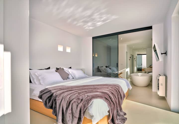 Summit Villa | Santorini Heights Luxury Suites & Couples բուտիկ-հյուրանոց
