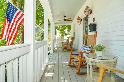 Popular Airbnb listing: The Elmwood | Minutes to Main St & USC in Columbia