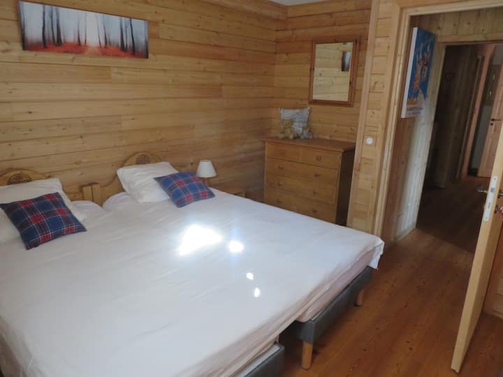 Dhomë gjumi 2