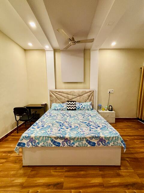 Cozy Stay w/ AC, private entrance and parking