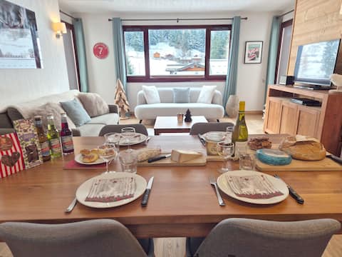 Quiet & Mountain View｜Swimming Pool & Skis at Your Feet